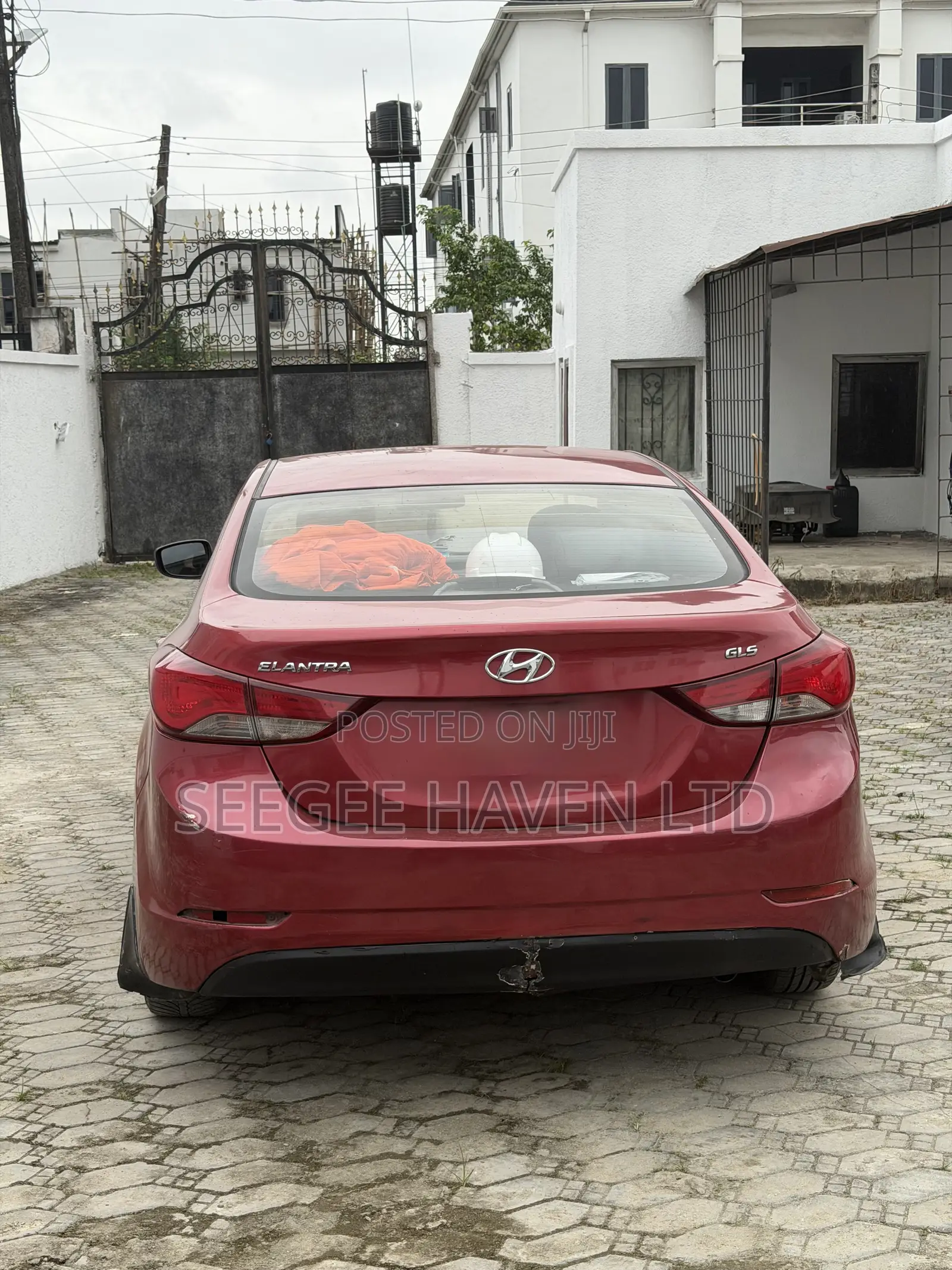 Hyundai Elantra 2014 Red