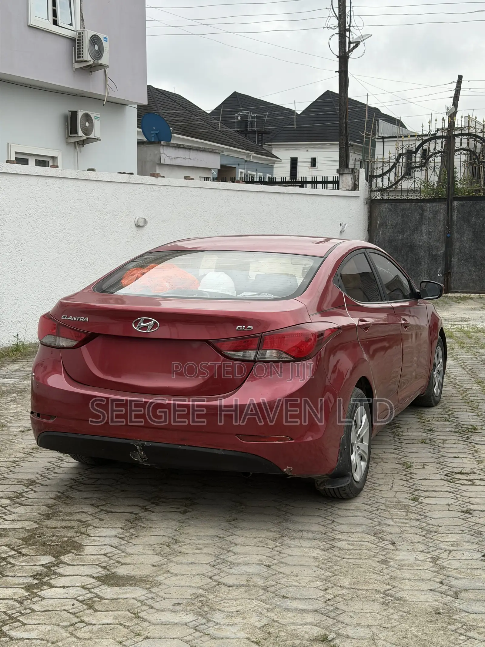 Hyundai Elantra 2014 Red