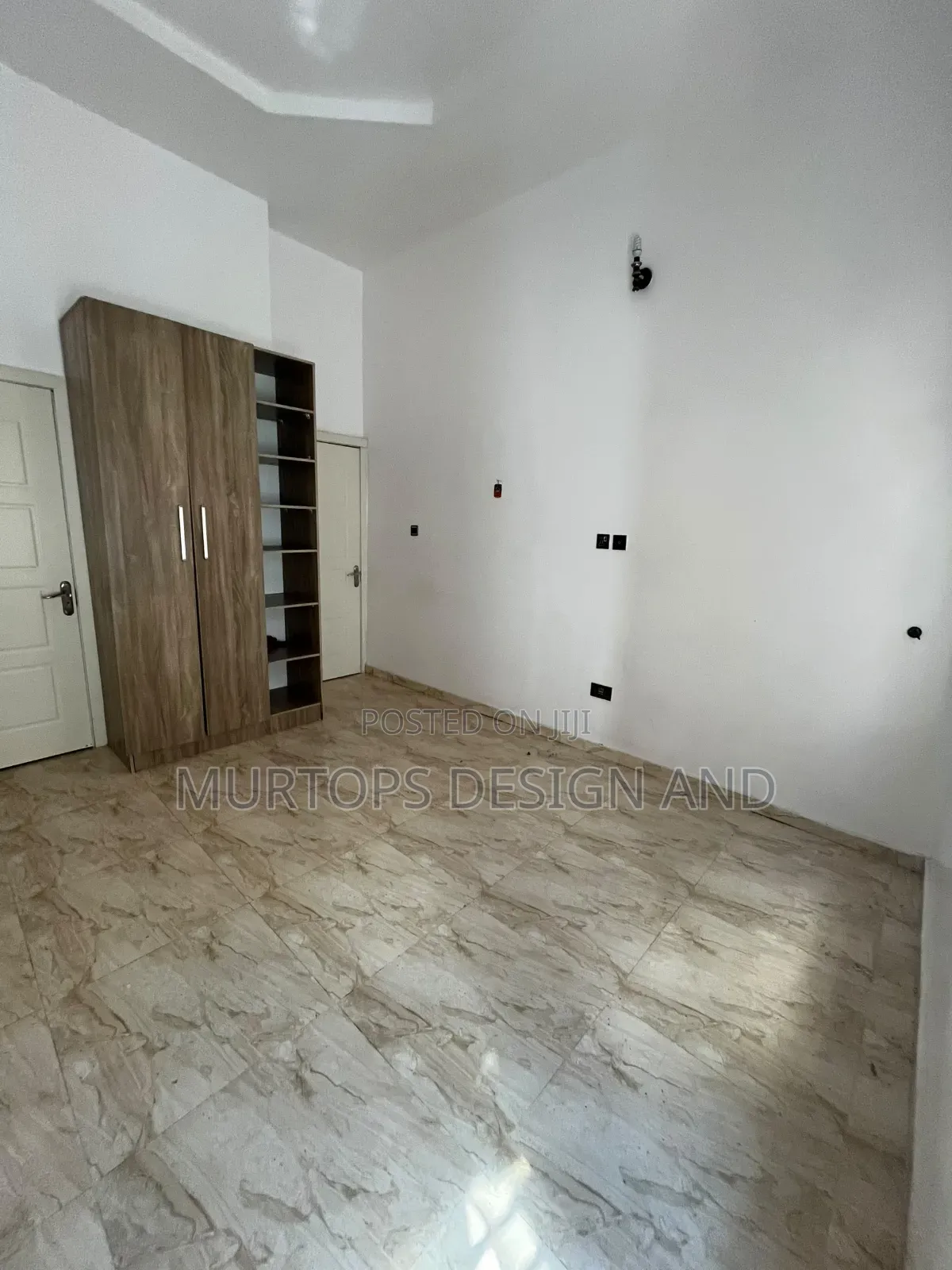Studio Apartment in Chevron for rent