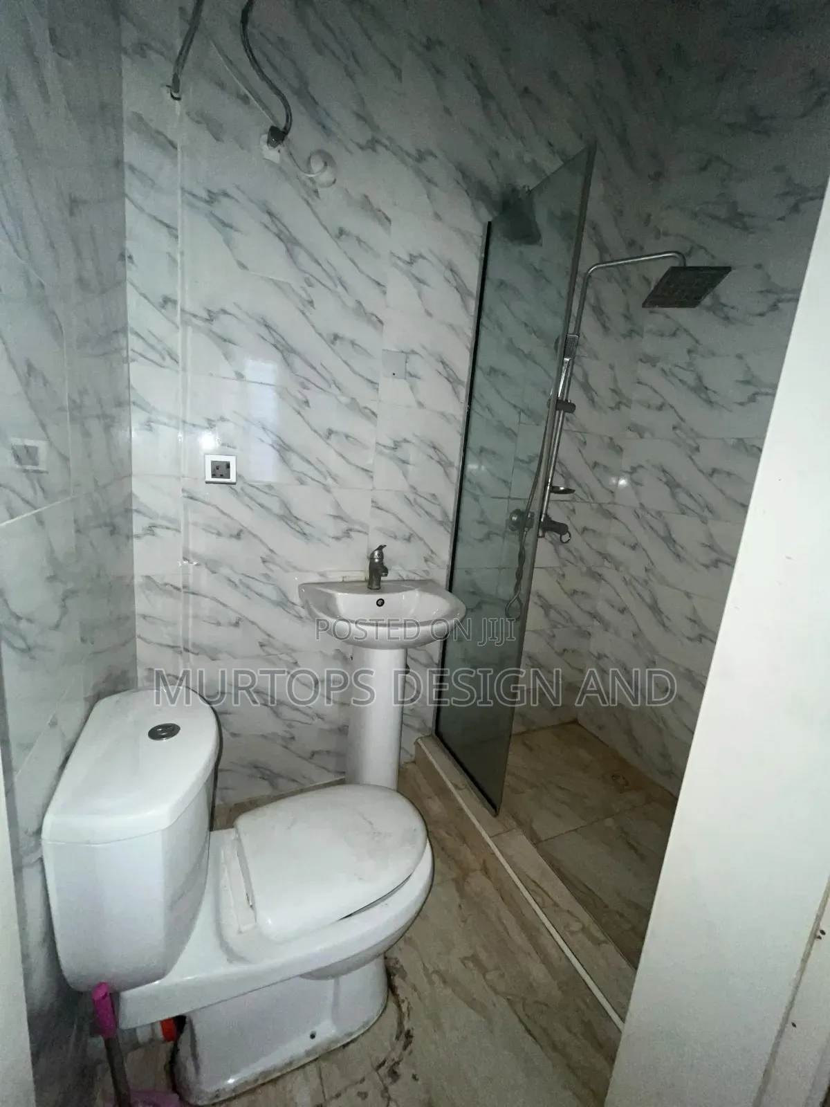 Studio Apartment in Chevron for rent