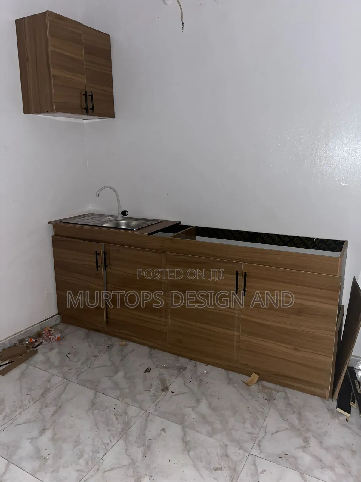 Studio Apartment in Chevron for rent