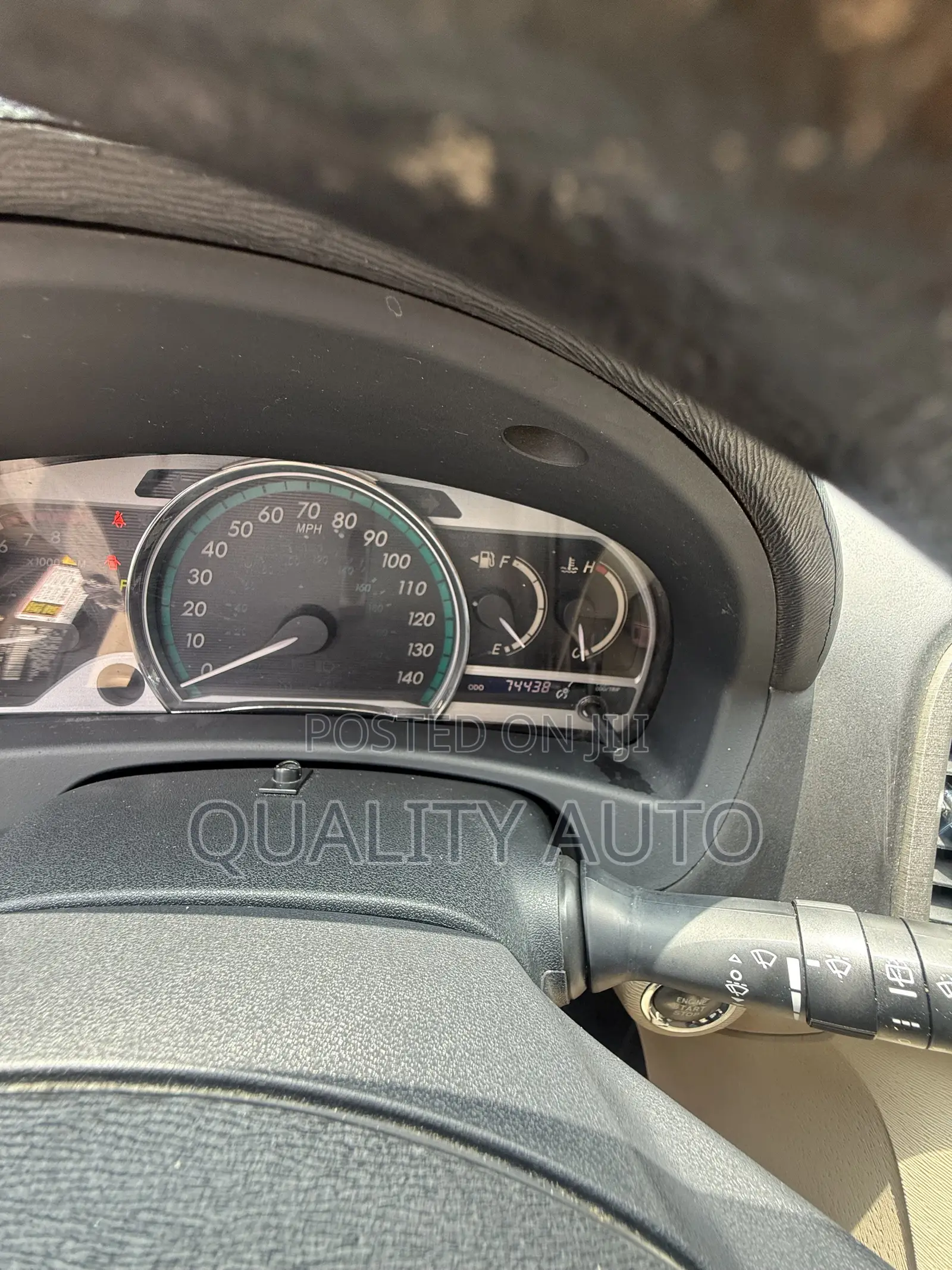 Toyota Venza V6 AWD 2010 Gold