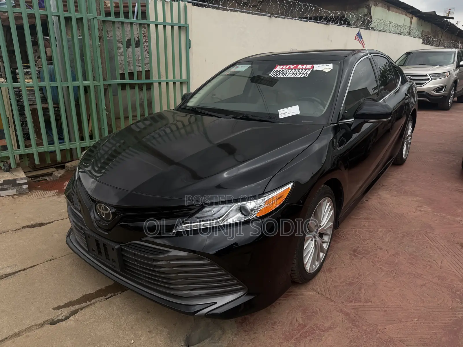 Toyota Camry XLE (2.5L 4cyl 8A) 2019 Black