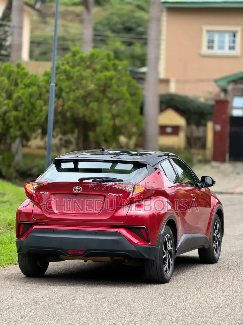 Toyota C-HR 2022 Red