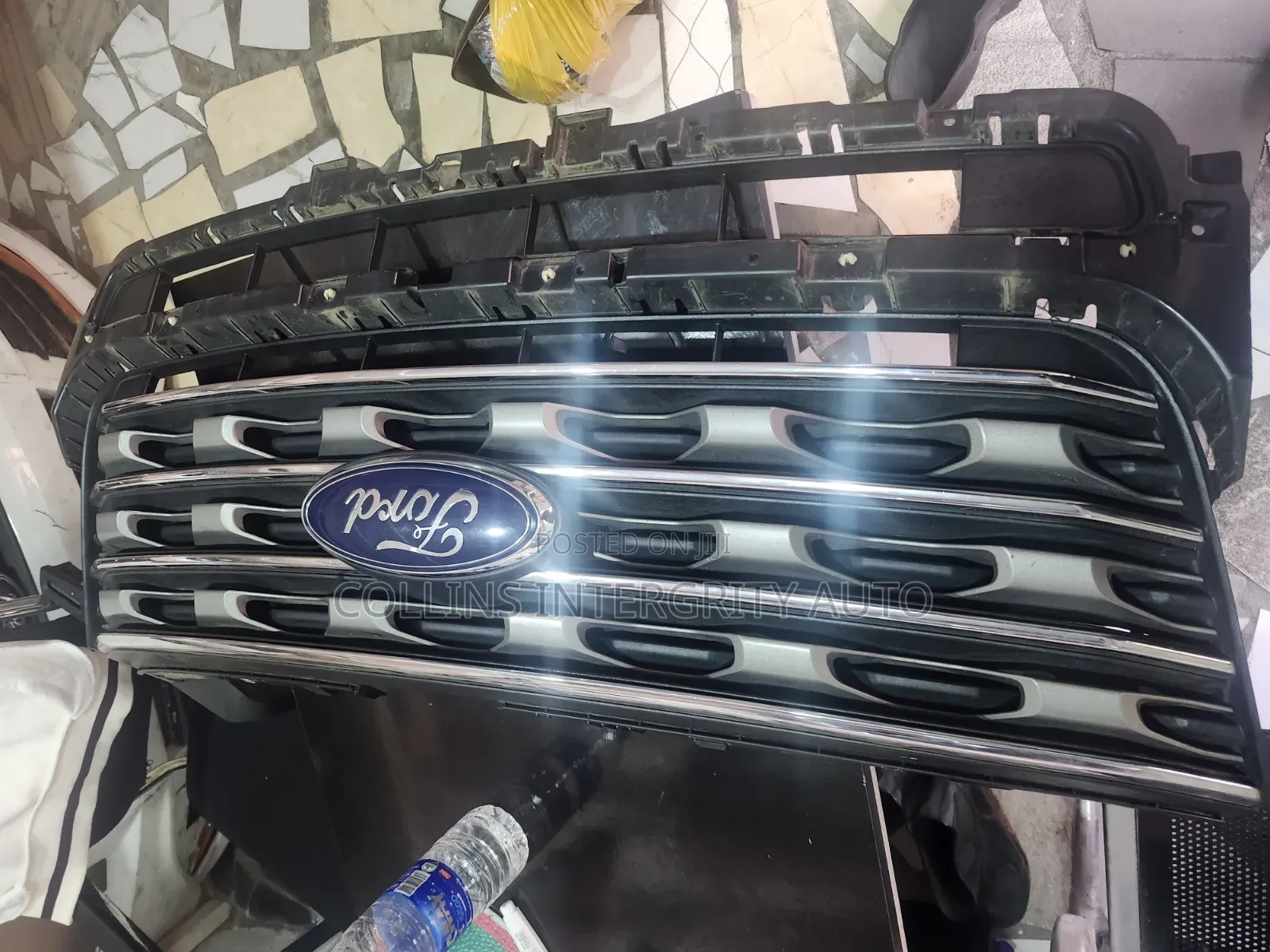 Front Grill Ford Explorer 2015 to 2018