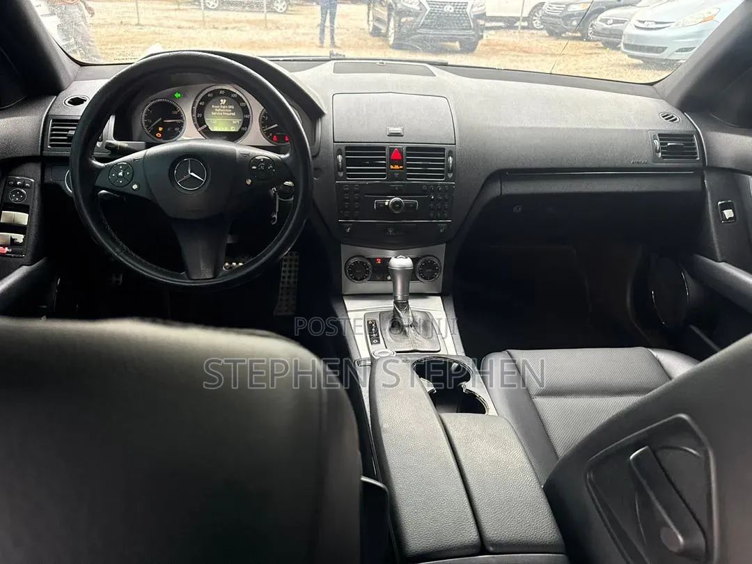 Mercedes-Benz C300 2008 Black