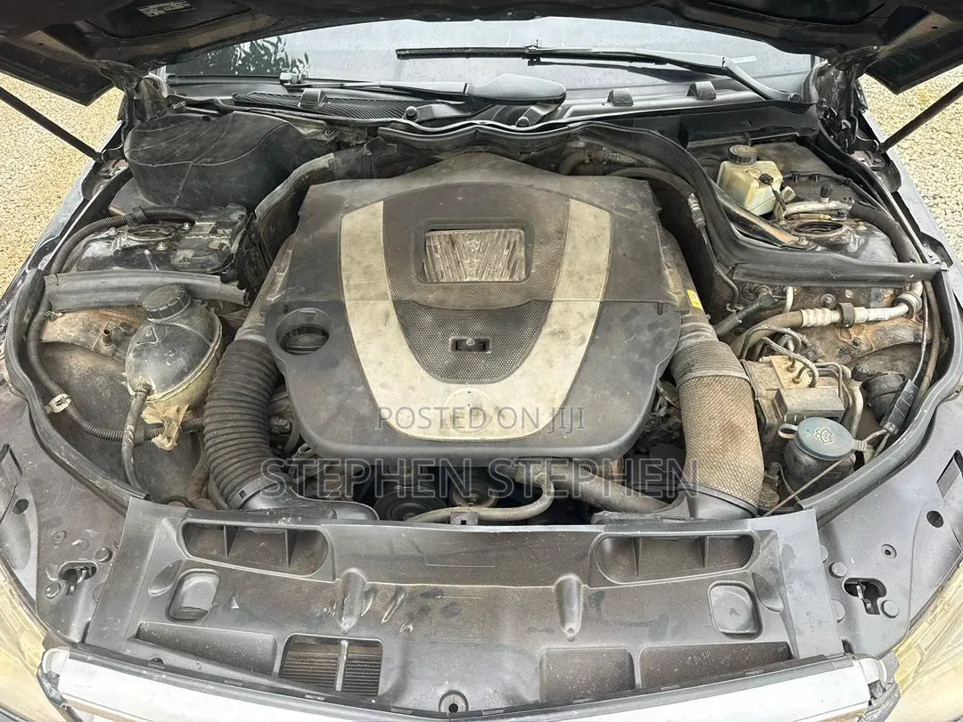 Mercedes-Benz C300 2008 Black