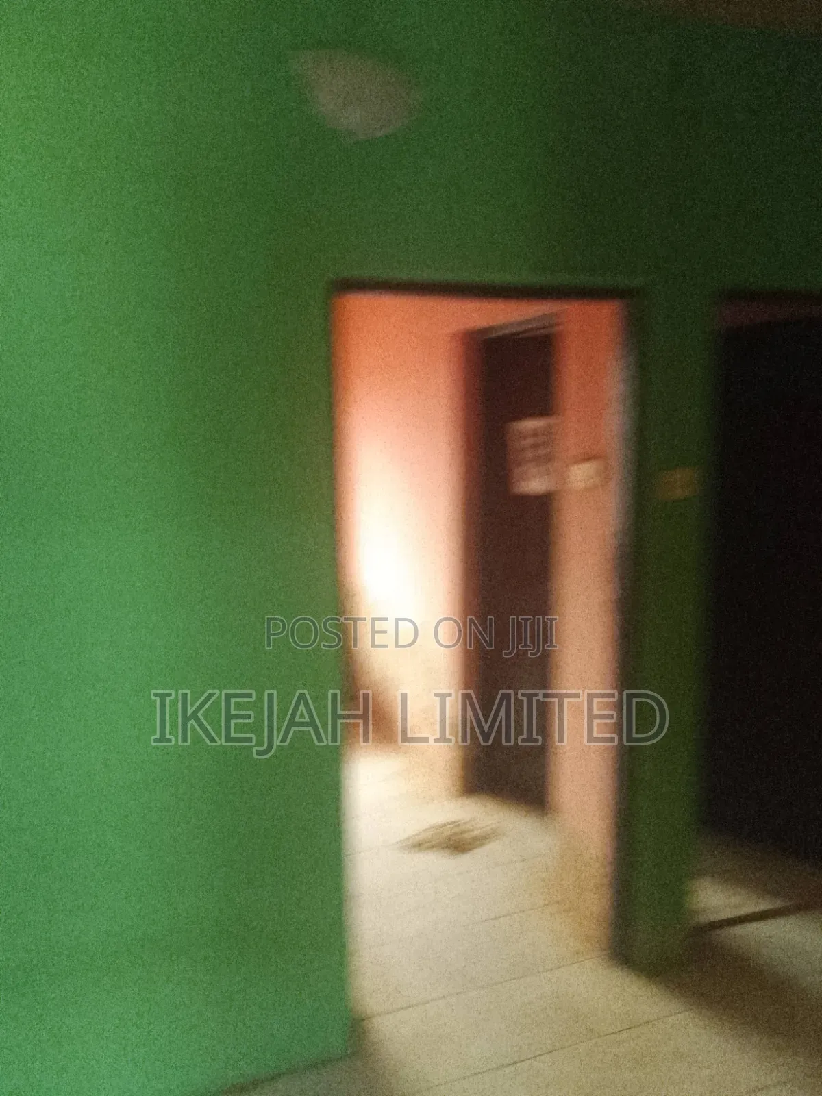 Mini Flat in Ifo for rent