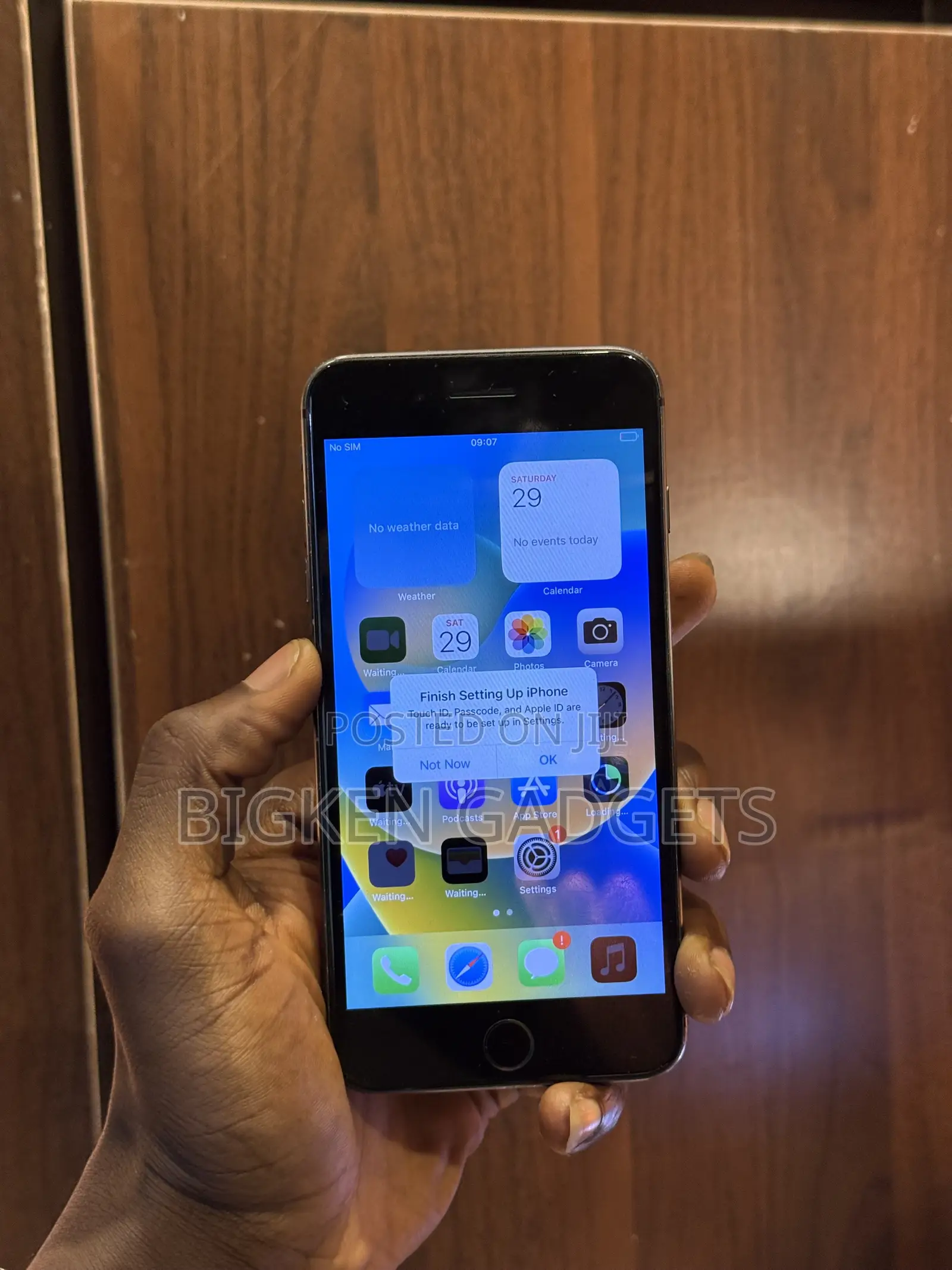 Apple iPhone 8 Plus 64 GB Black