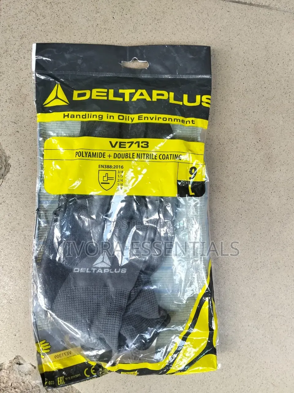 Deltaplus Ve713 Polyamide + Nitrile Coated Gloves