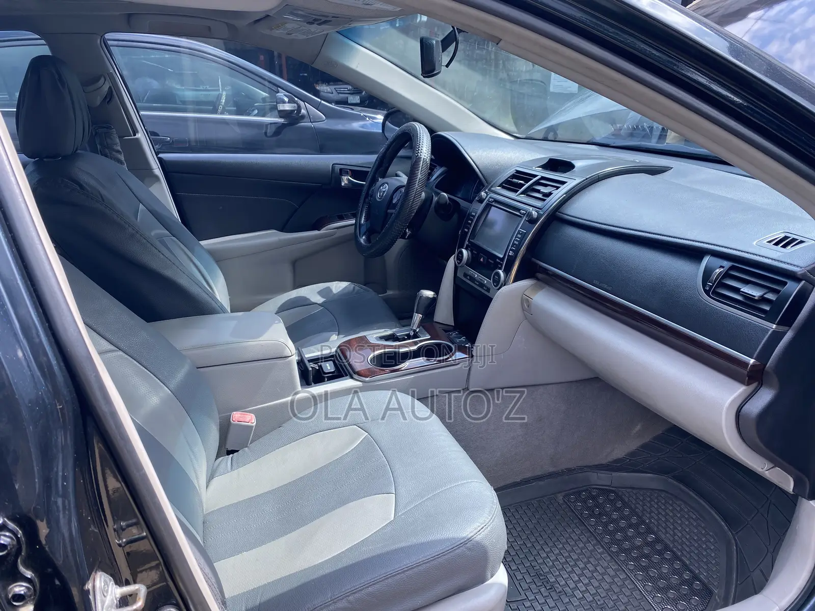 Toyota Camry XLE 4dr Sedan (3.5L 6cyl 6A) 2014 Blue
