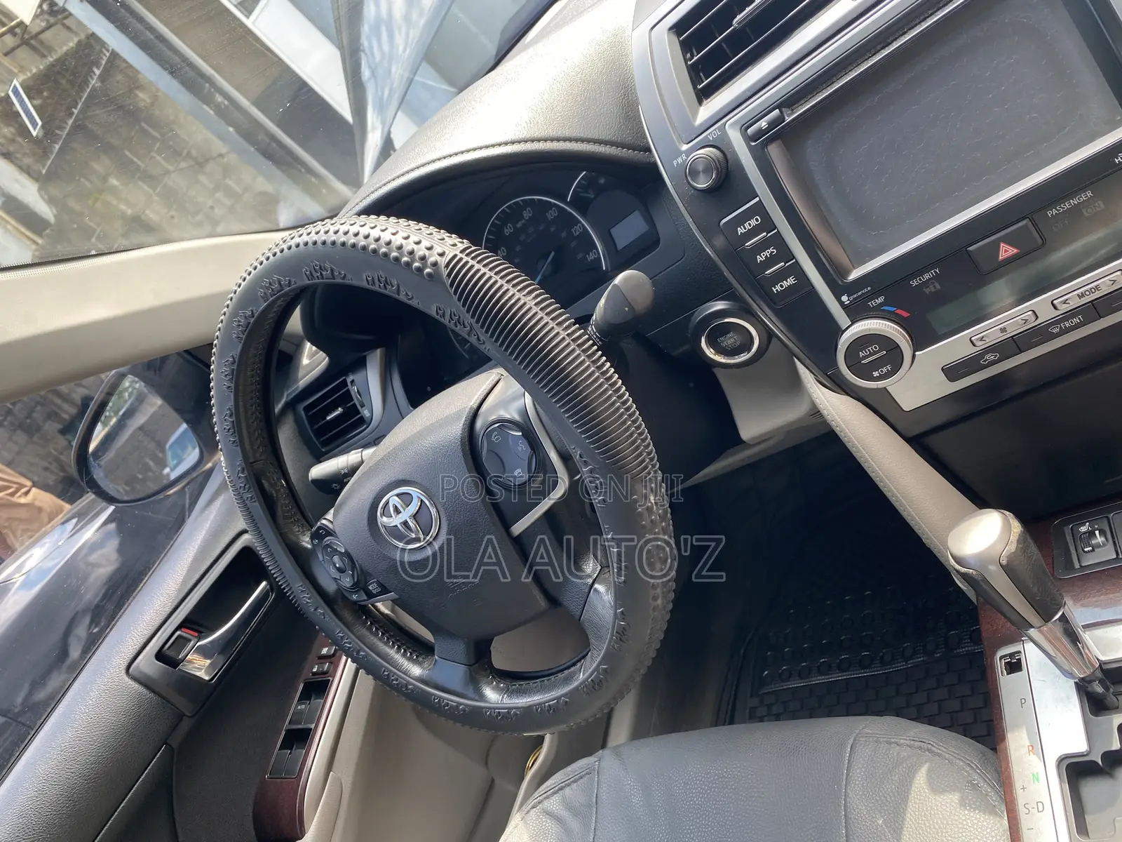 Toyota Camry XLE 4dr Sedan (3.5L 6cyl 6A) 2014 Blue