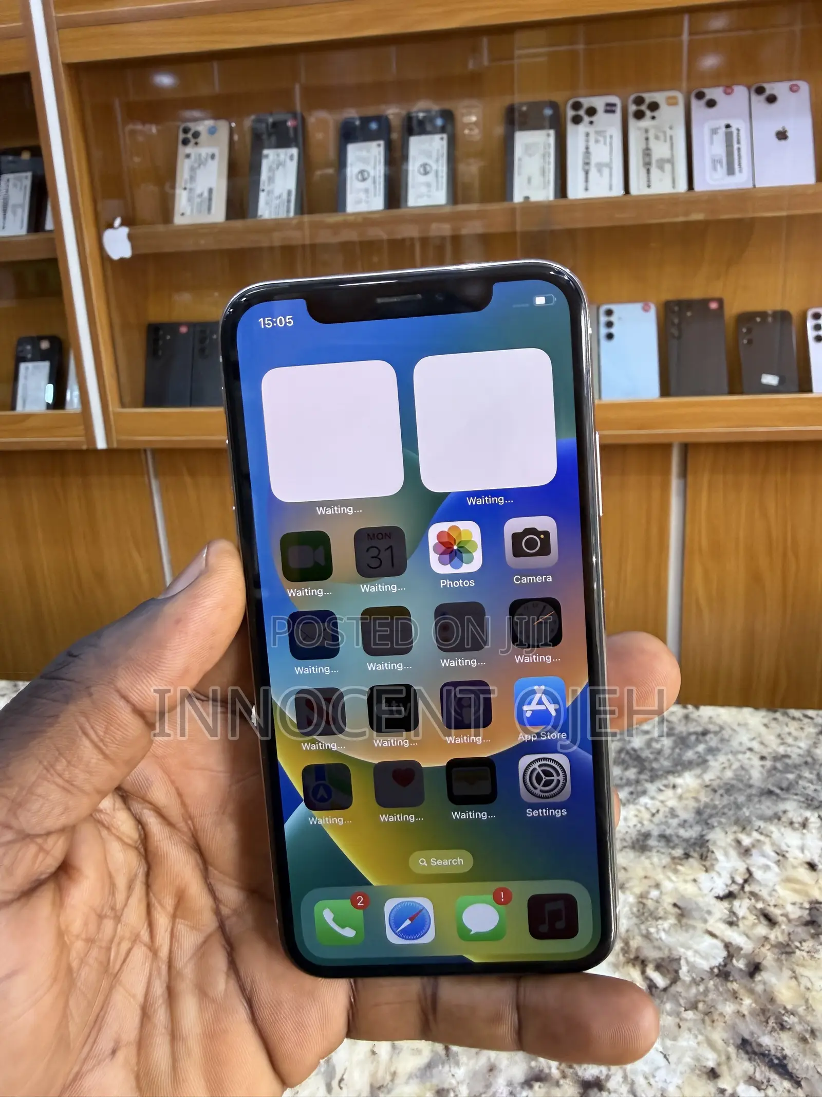Apple iPhone X 64 GB White