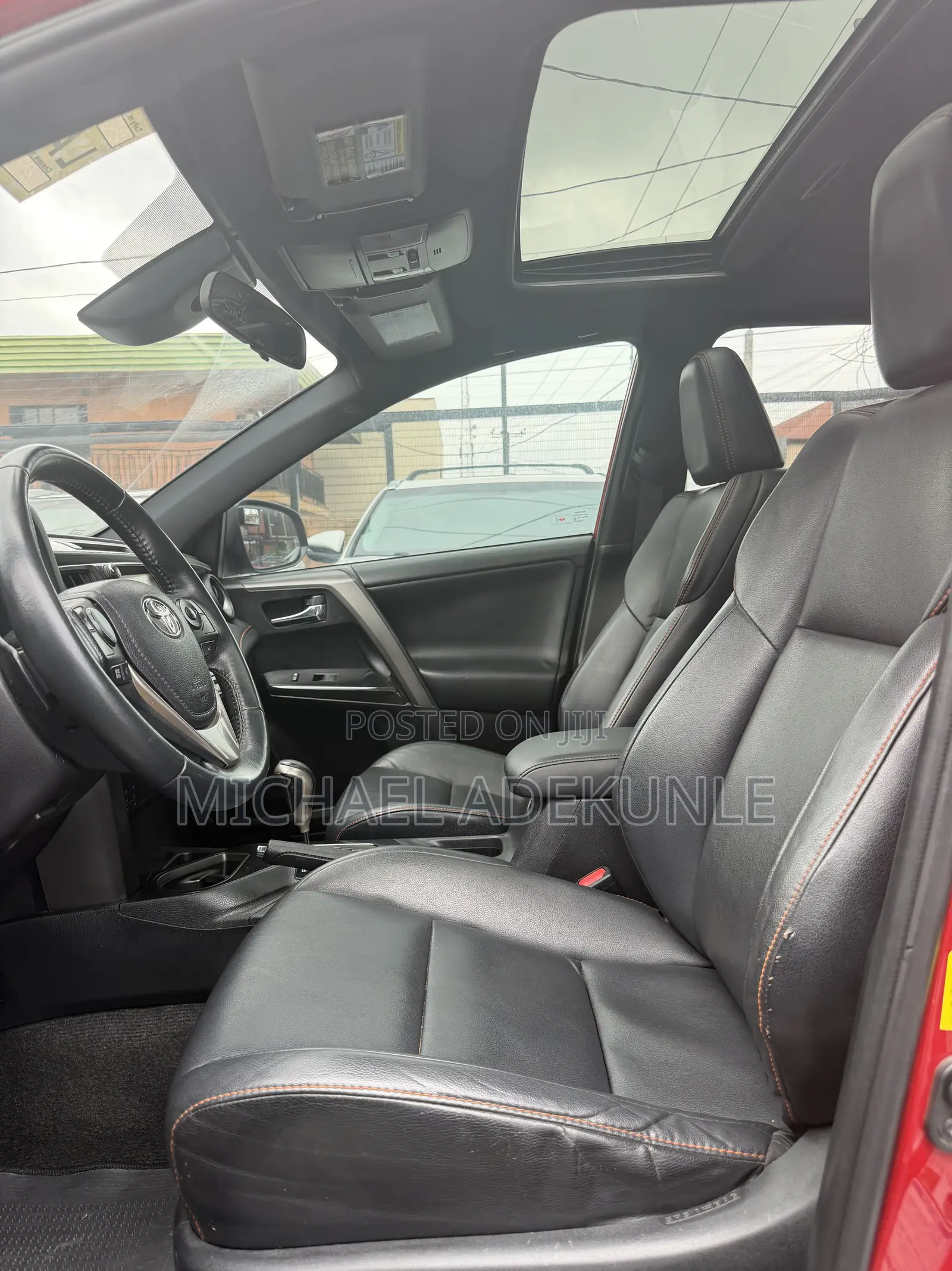 Toyota RAV4 2017 Red