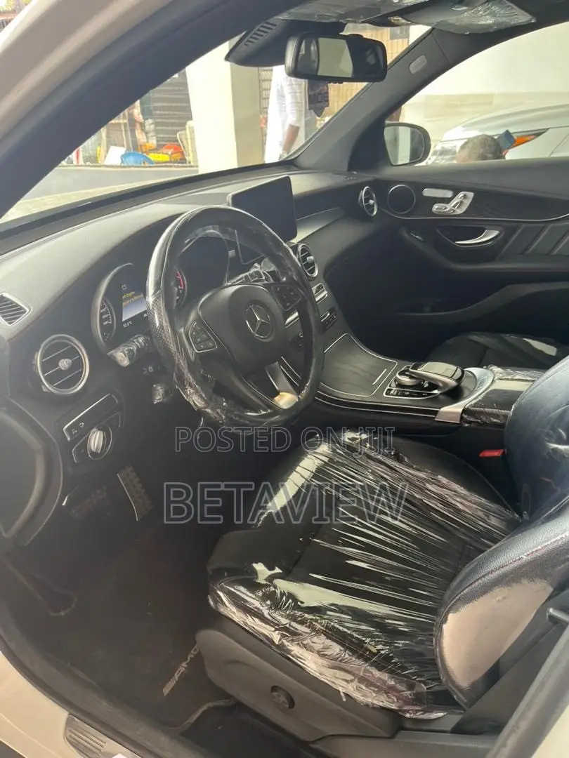 Mercedes-Benz GLC-Class 2018 White