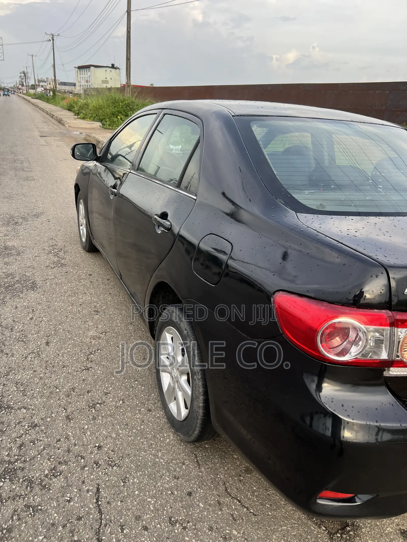 Toyota Corolla XLE 4dr Sedan (1.8L 4cyl 4A) 2010 Black