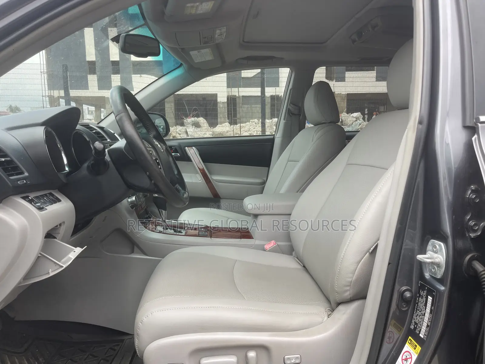 Toyota Highlander Limited 2012 Gray