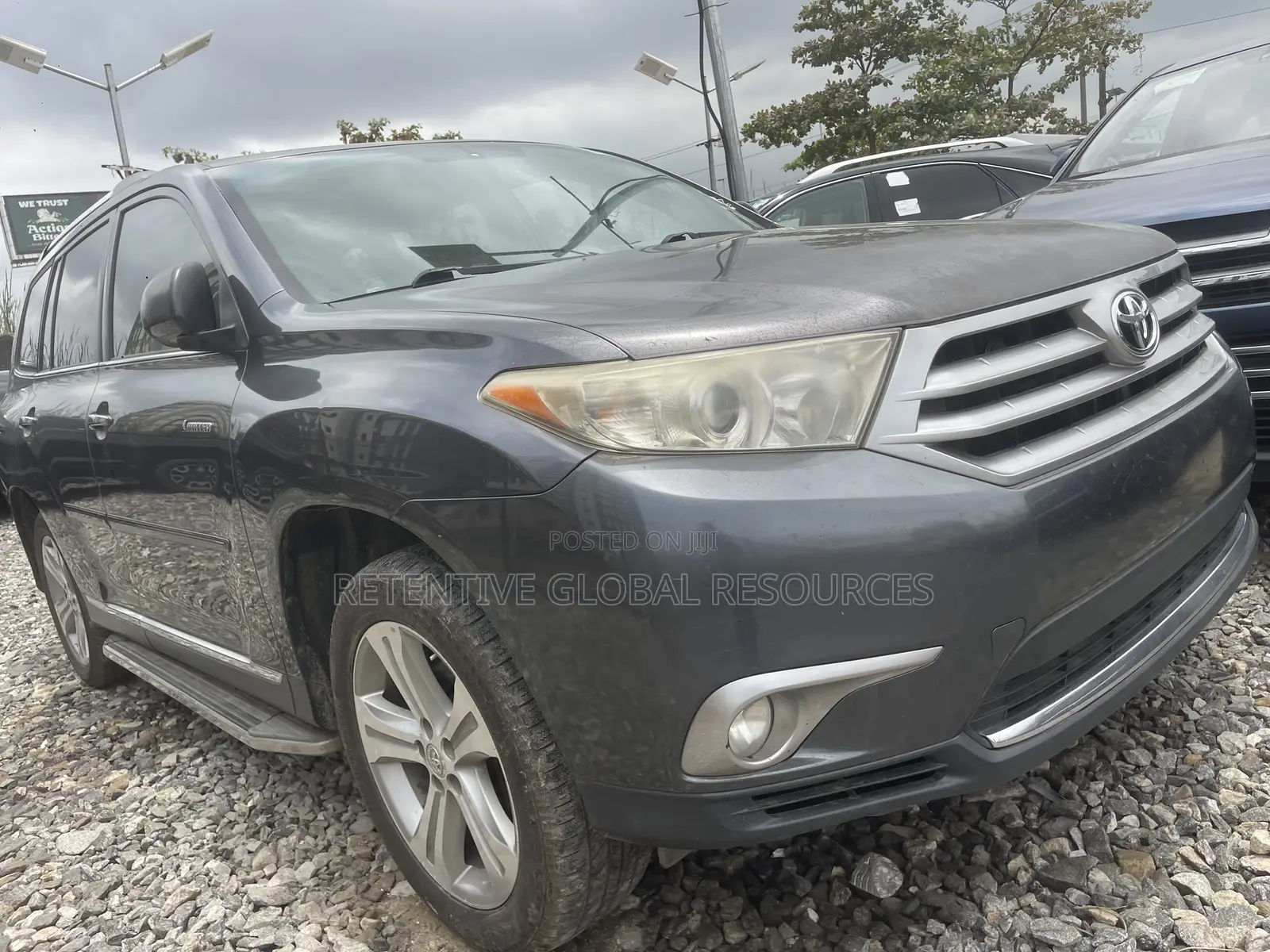 Toyota Highlander Limited 2012 Gray