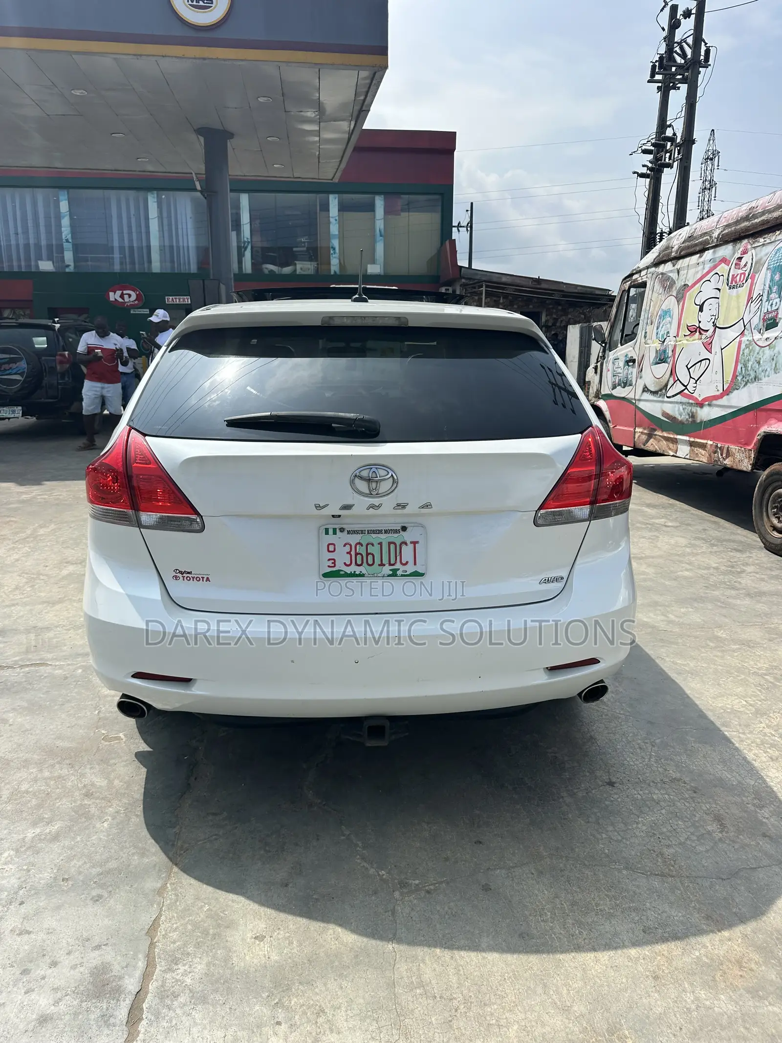 Toyota Venza V6 AWD 2010 White