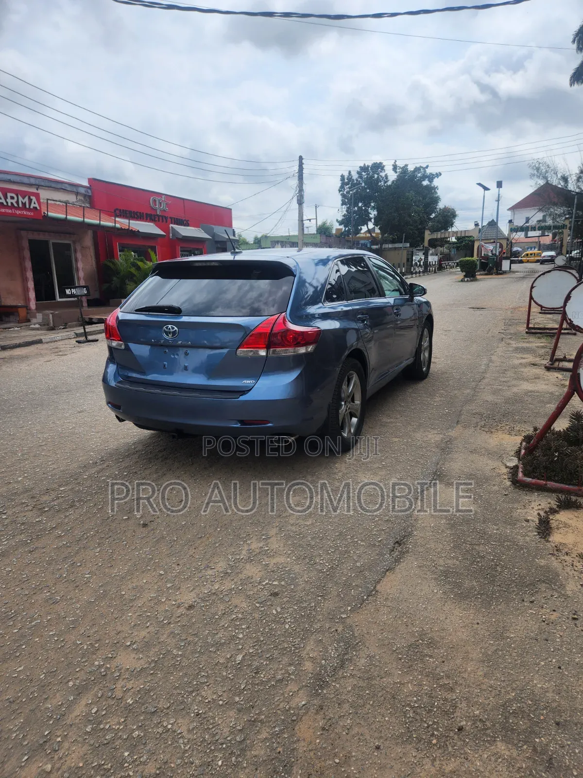 Toyota Venza XLE 2011 Blue
