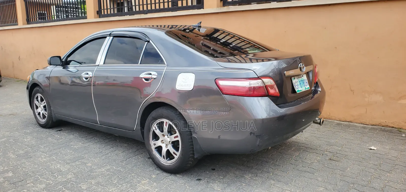Toyota Camry LE 4dr Sedan (2.4L 4cyl 5A) 2008 Gray