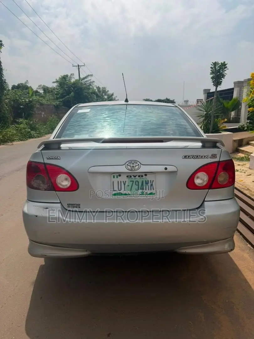 Toyota Corolla LE 2007 Silver