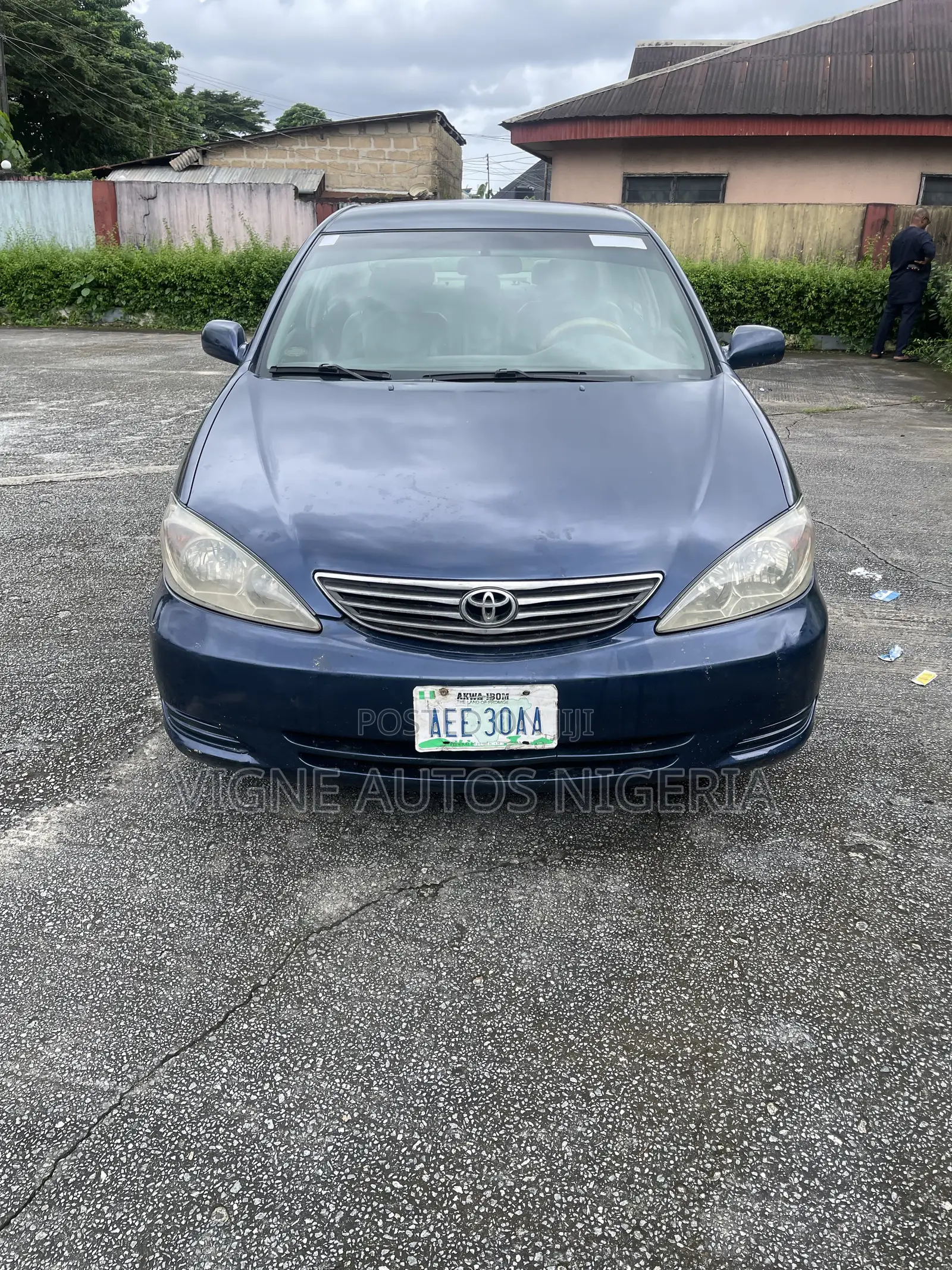 Toyota Camry LE 4dr Sedan (2.4L 4cyl 5M) 2003 Blue