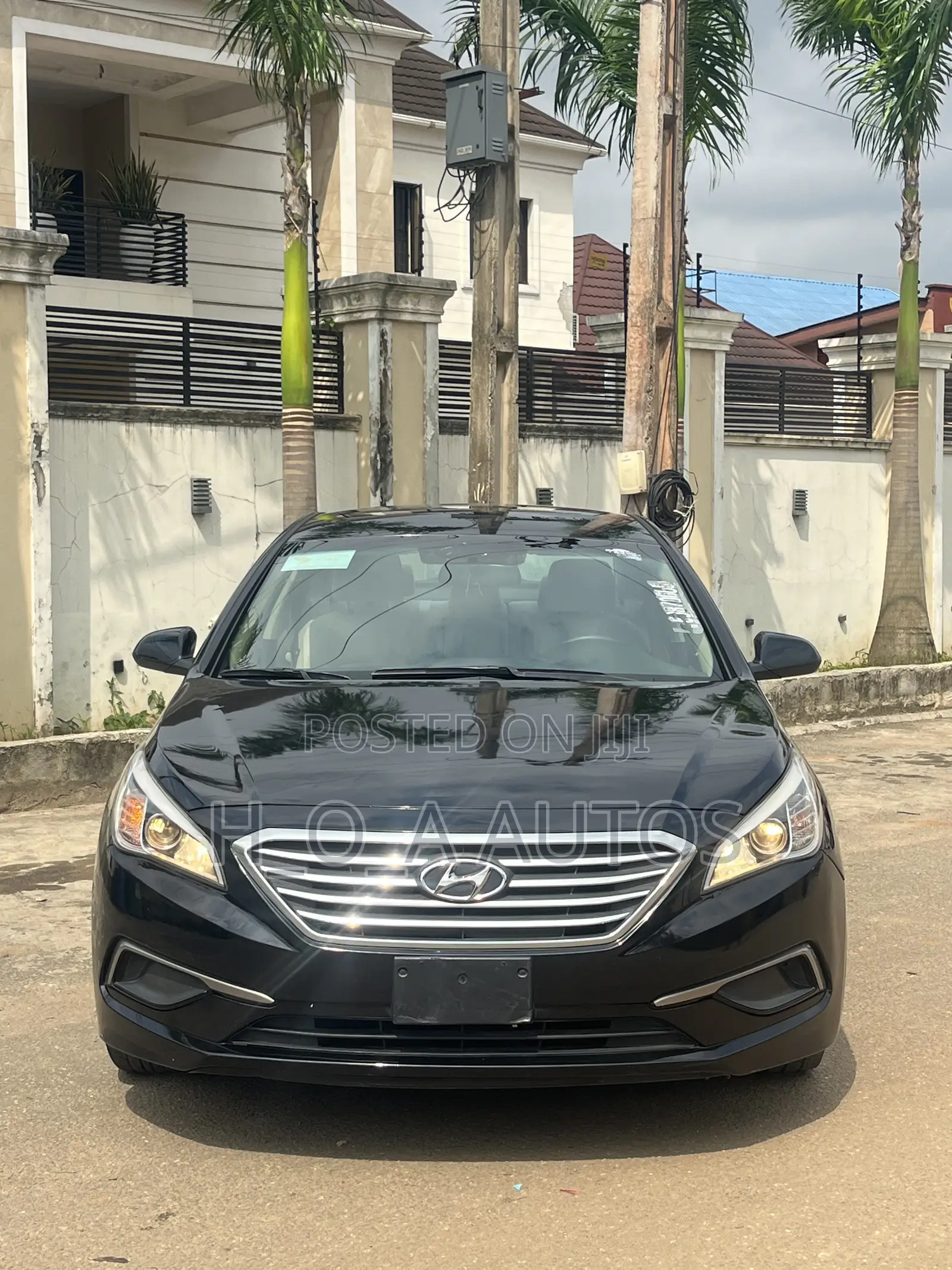 Hyundai Sonata Base Sedan FWD (2.4L 4cyl 6A) 2017 Black