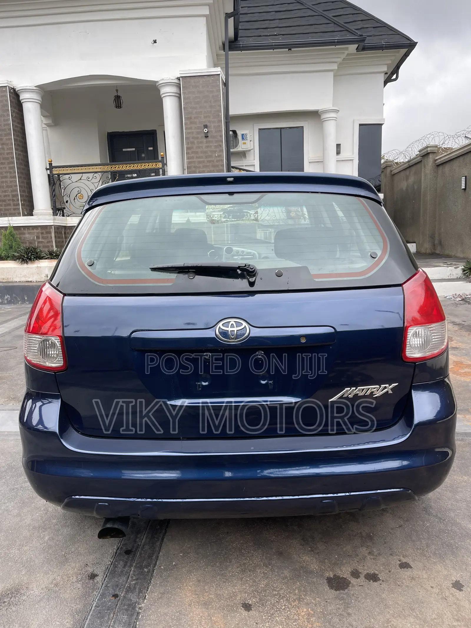 Toyota Matrix XR Hatchback AWD (1.8L 4cyl 4A) 2004 Blue