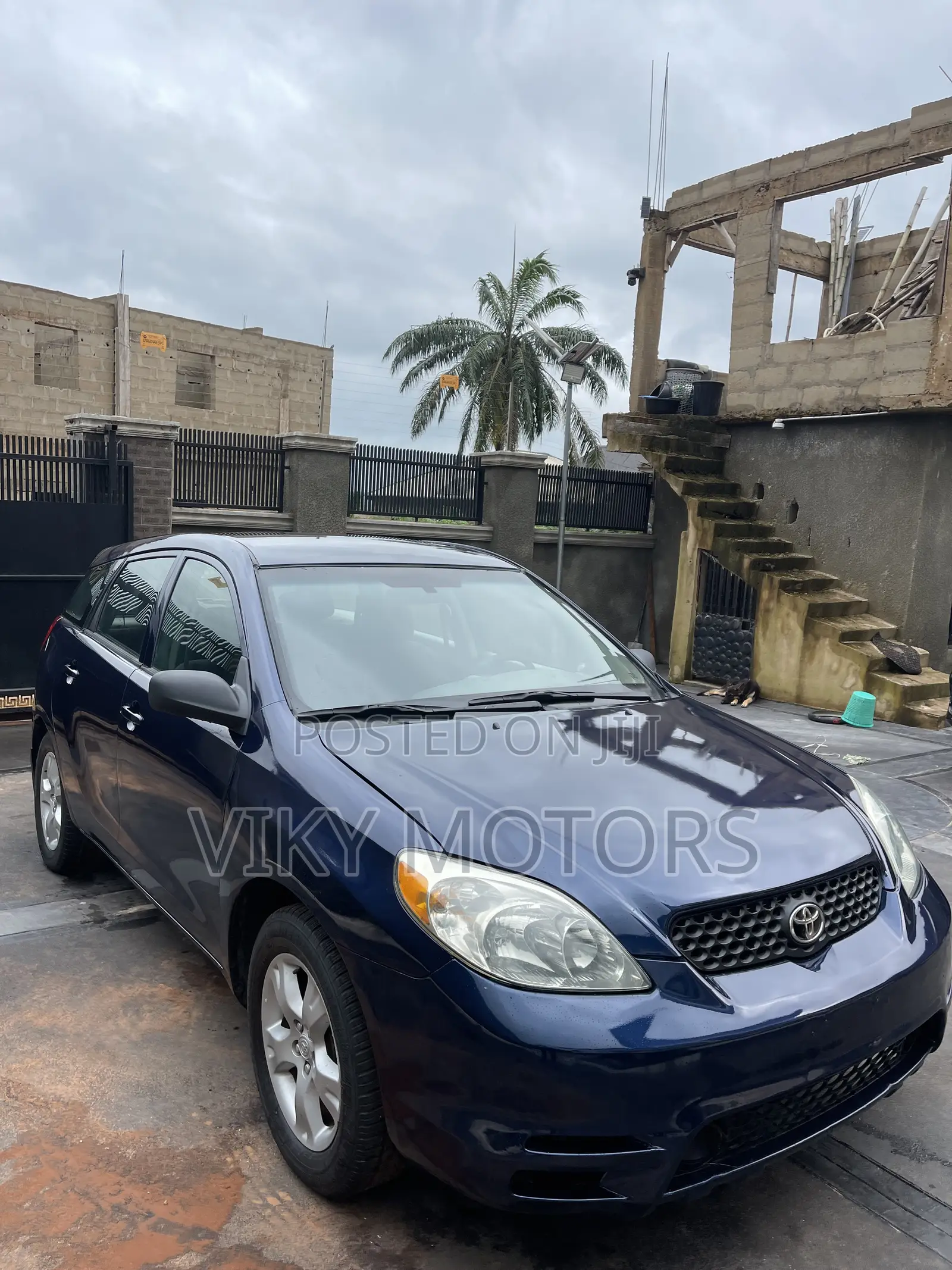 Toyota Matrix XR Hatchback AWD (1.8L 4cyl 4A) 2004 Blue