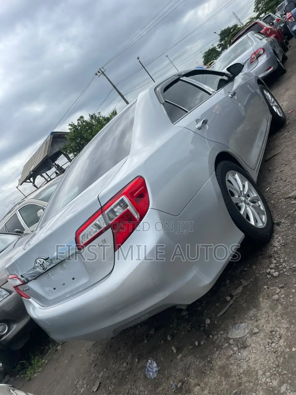 Toyota Camry LE 4dr Sedan (2.5L 4cyl 6A) 2013 Gray