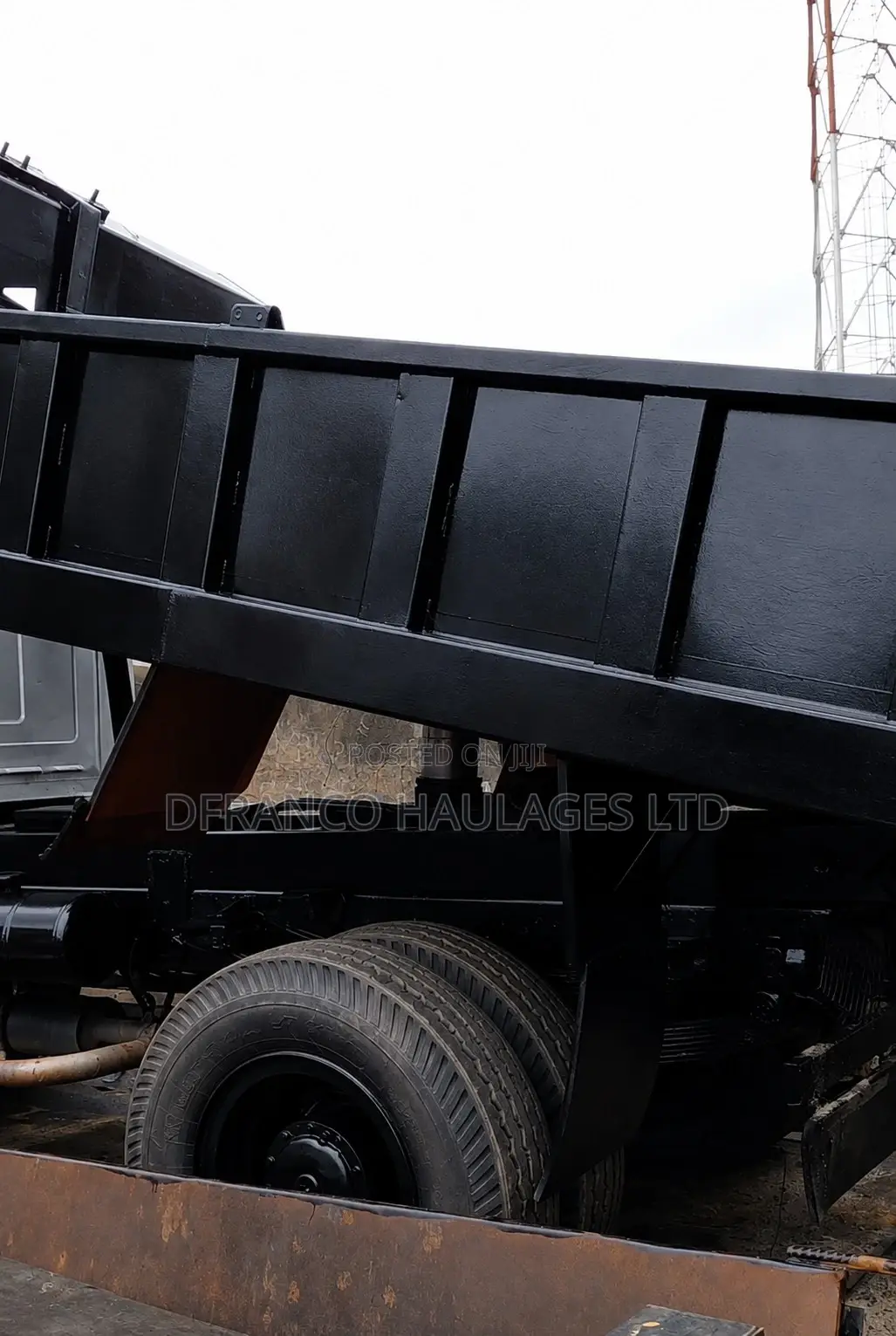 Mercedes Benz 1513 Tipper (Dump Truck)
