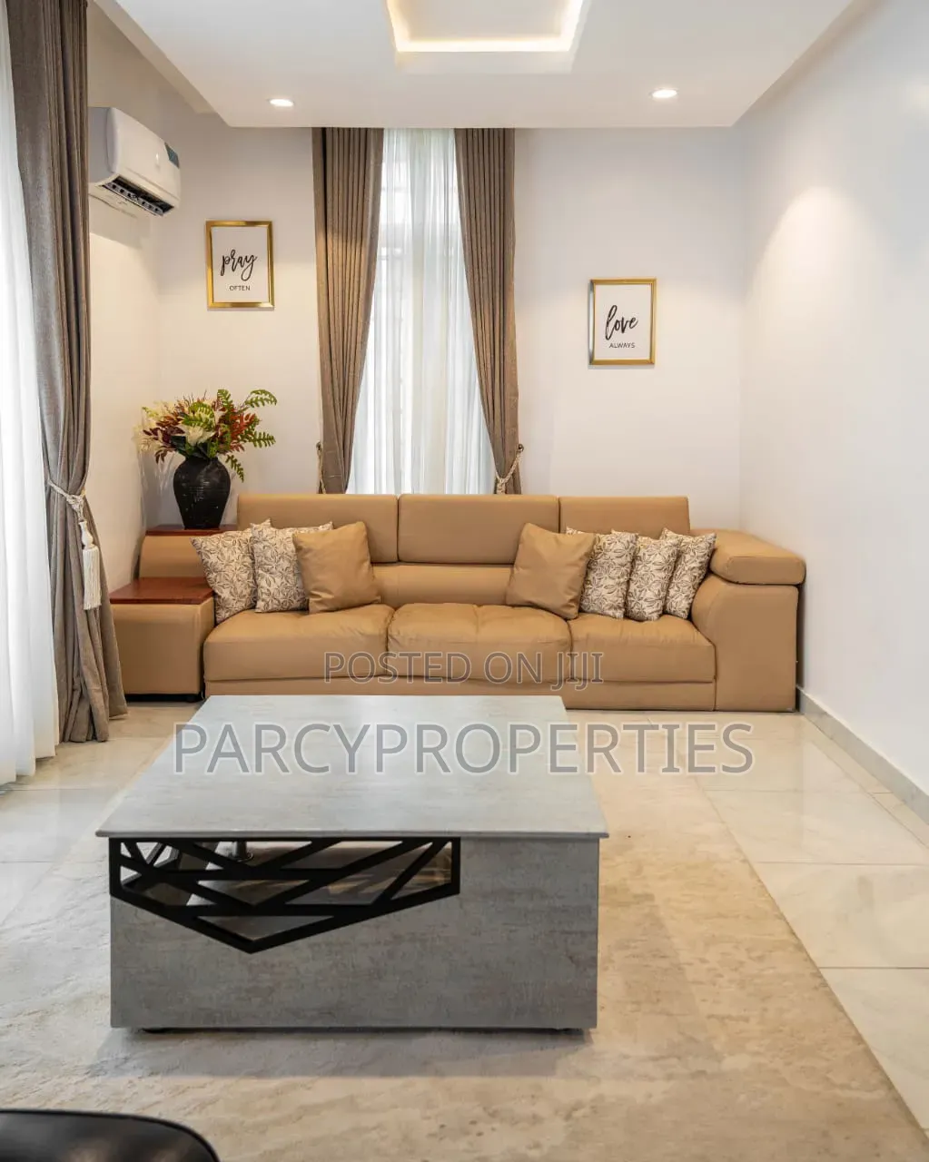 Furnished 2bdrm Apartment in Ologolo, Lekki Phase 2 for sale