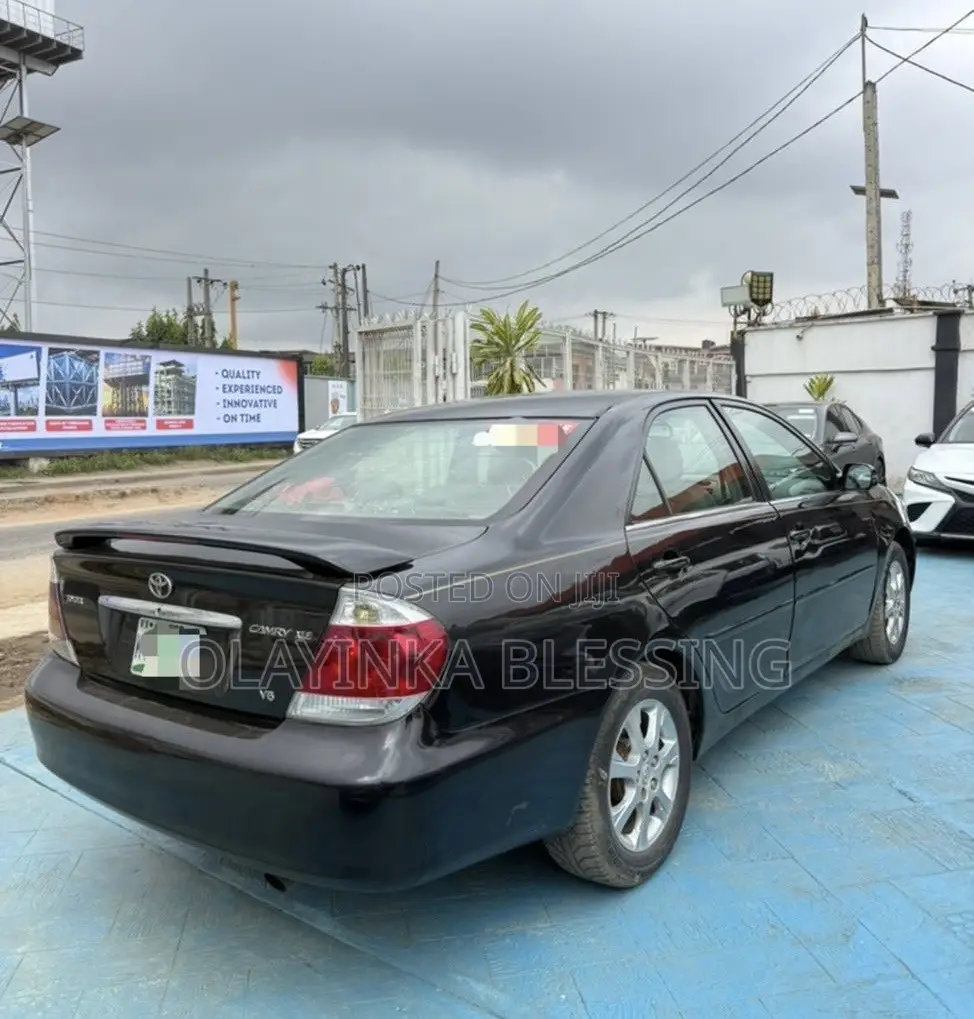 Toyota Camry XLE V6 4dr Sedan (3.0L 6cyl 5A) 2006 Black