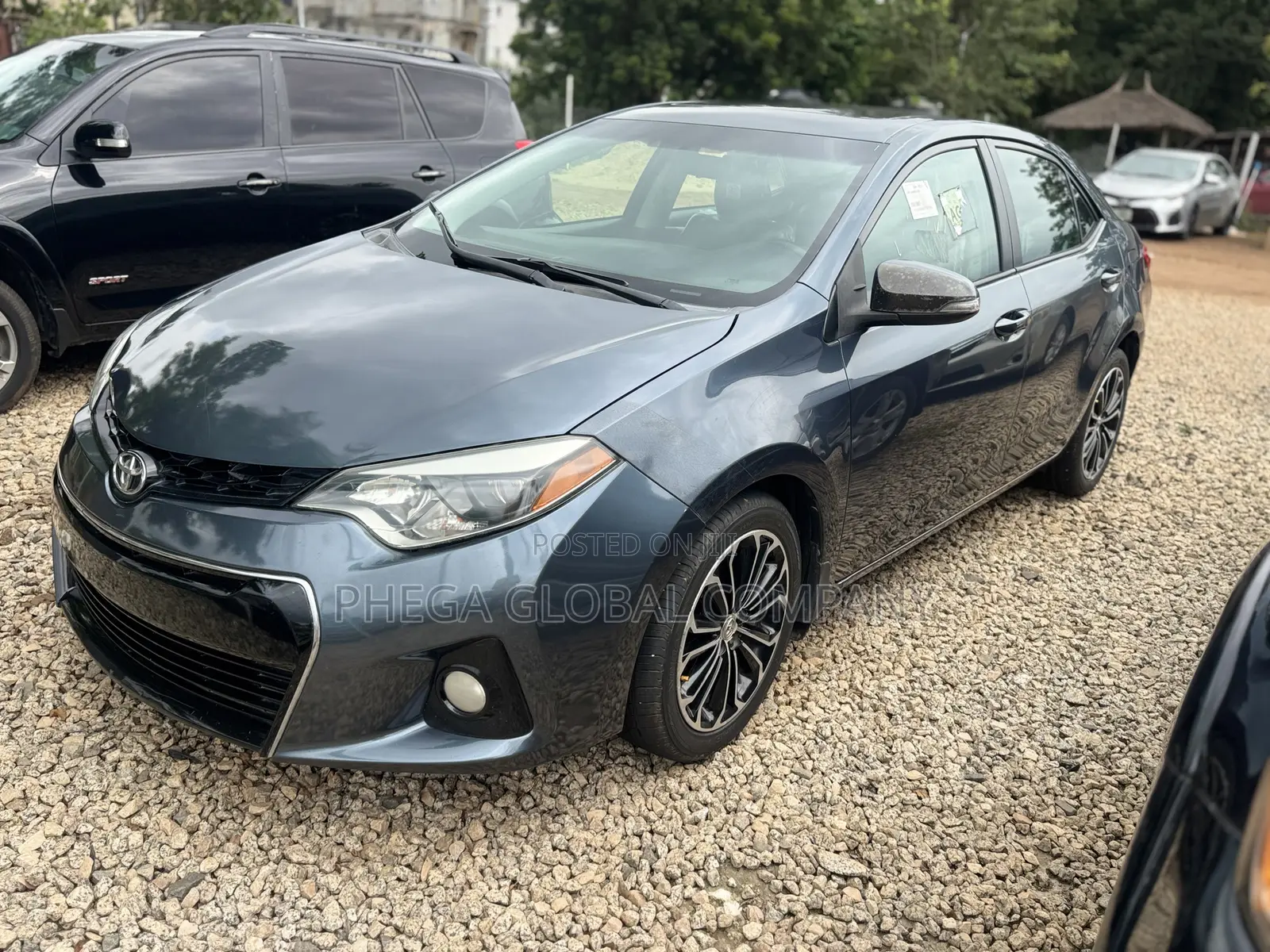 Toyota Corolla S Premium 4dr Sedan (1.8L 4cyl CVT) 2015 Gray