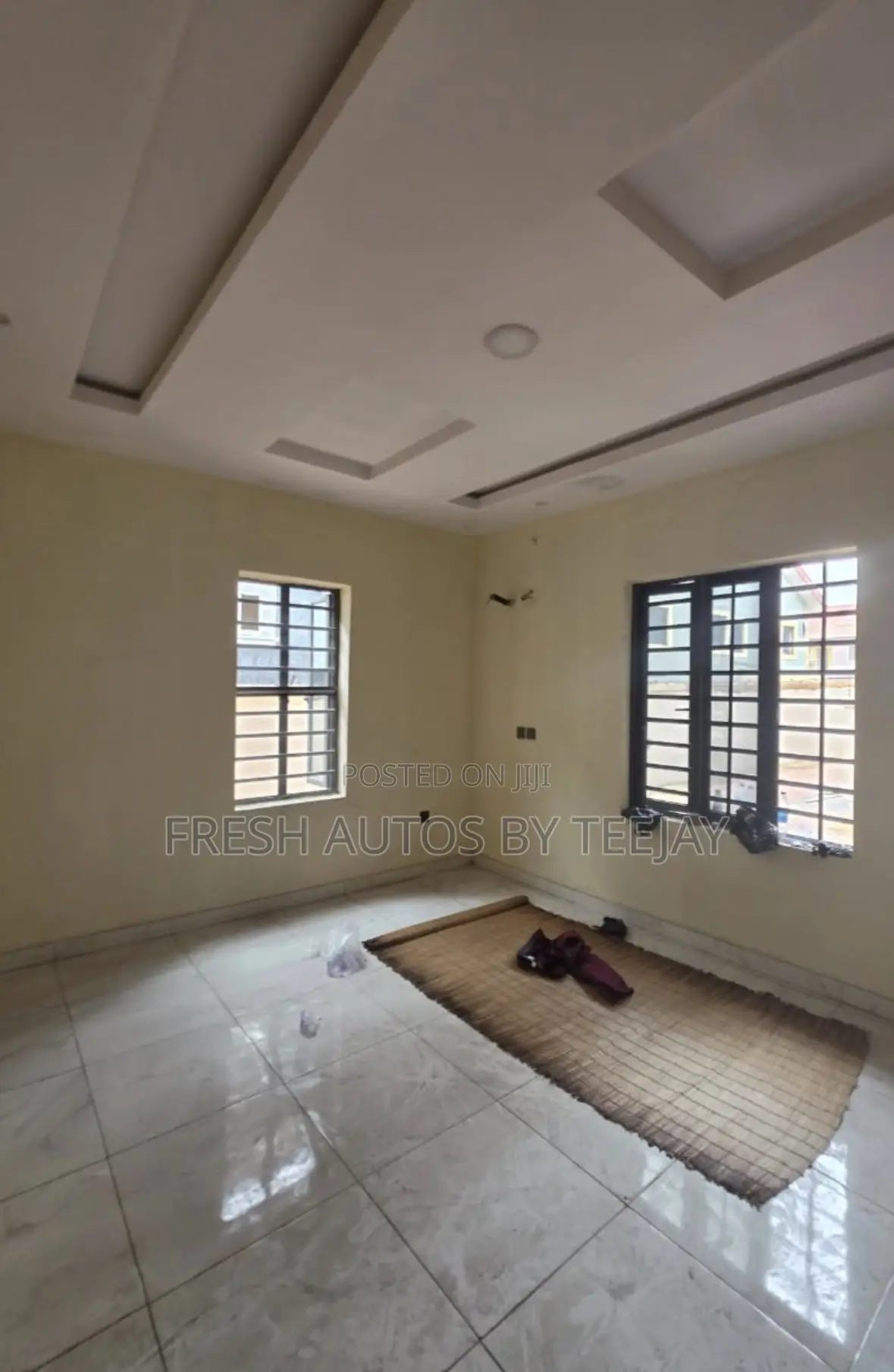 5bdrm Duplex in Omole Phase2 Estate for rent