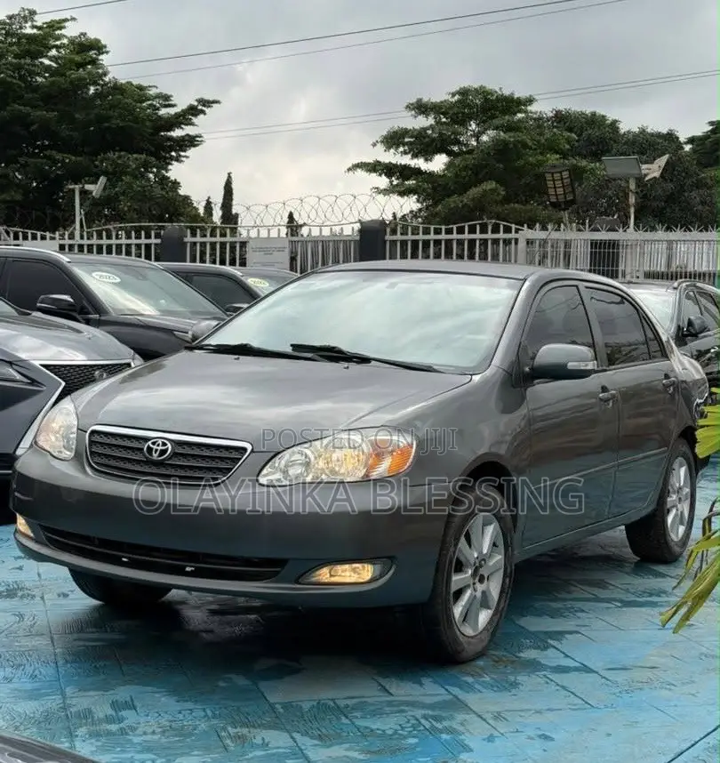 Toyota Corolla Sedan Automatic 2004 Gray