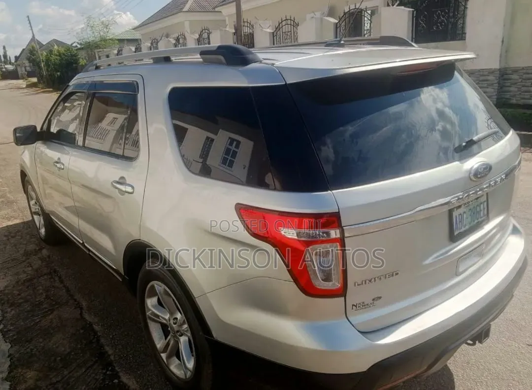 Ford Explorer 2012 White