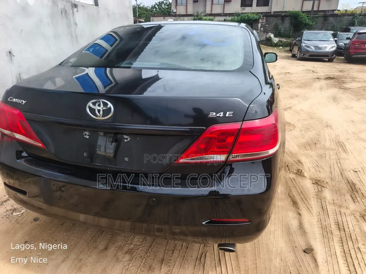 Toyota Camry LE 4dr Sedan (2.4L 4cyl 5A) 2009 Black