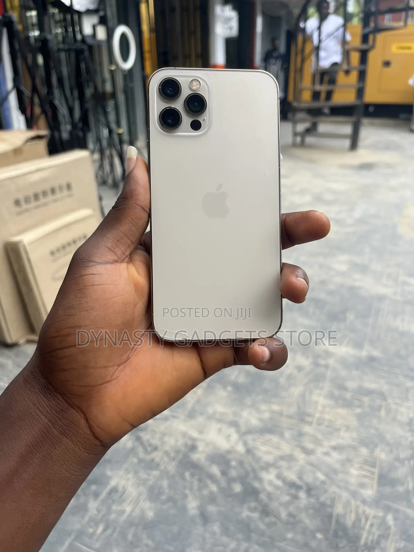 Apple iPhone 12 Pro 128 GB Gold