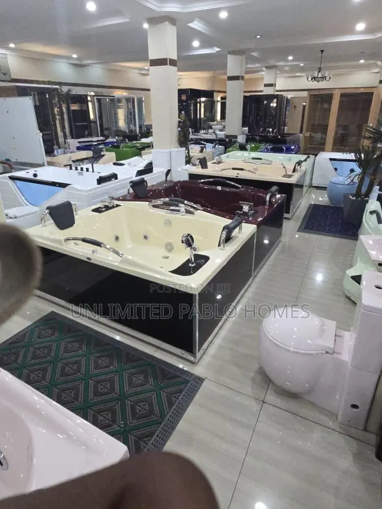 Luxury Modern Whirlpool Bathtub