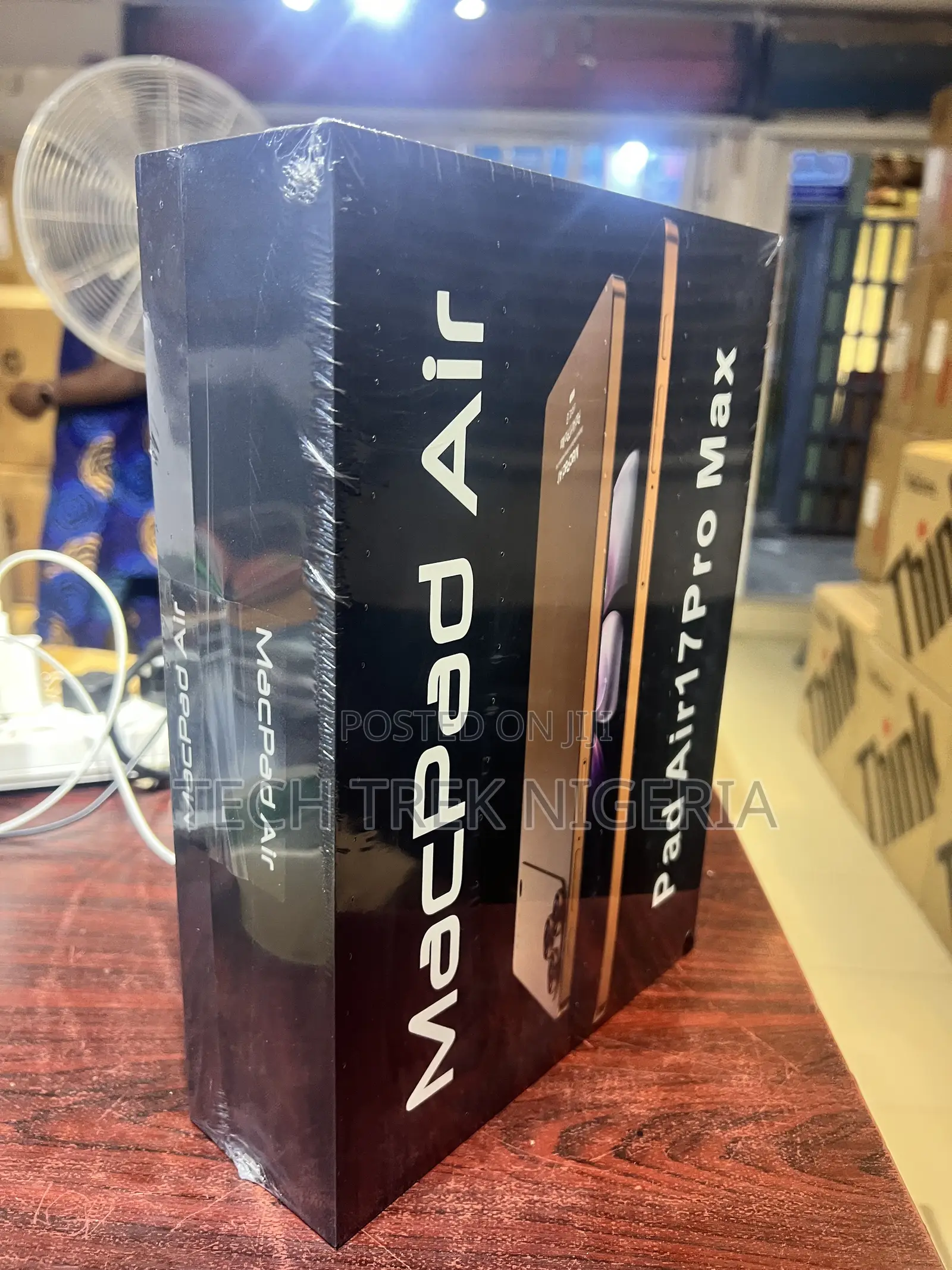 New MacPad Air 17 Pro Max 1 TB Black