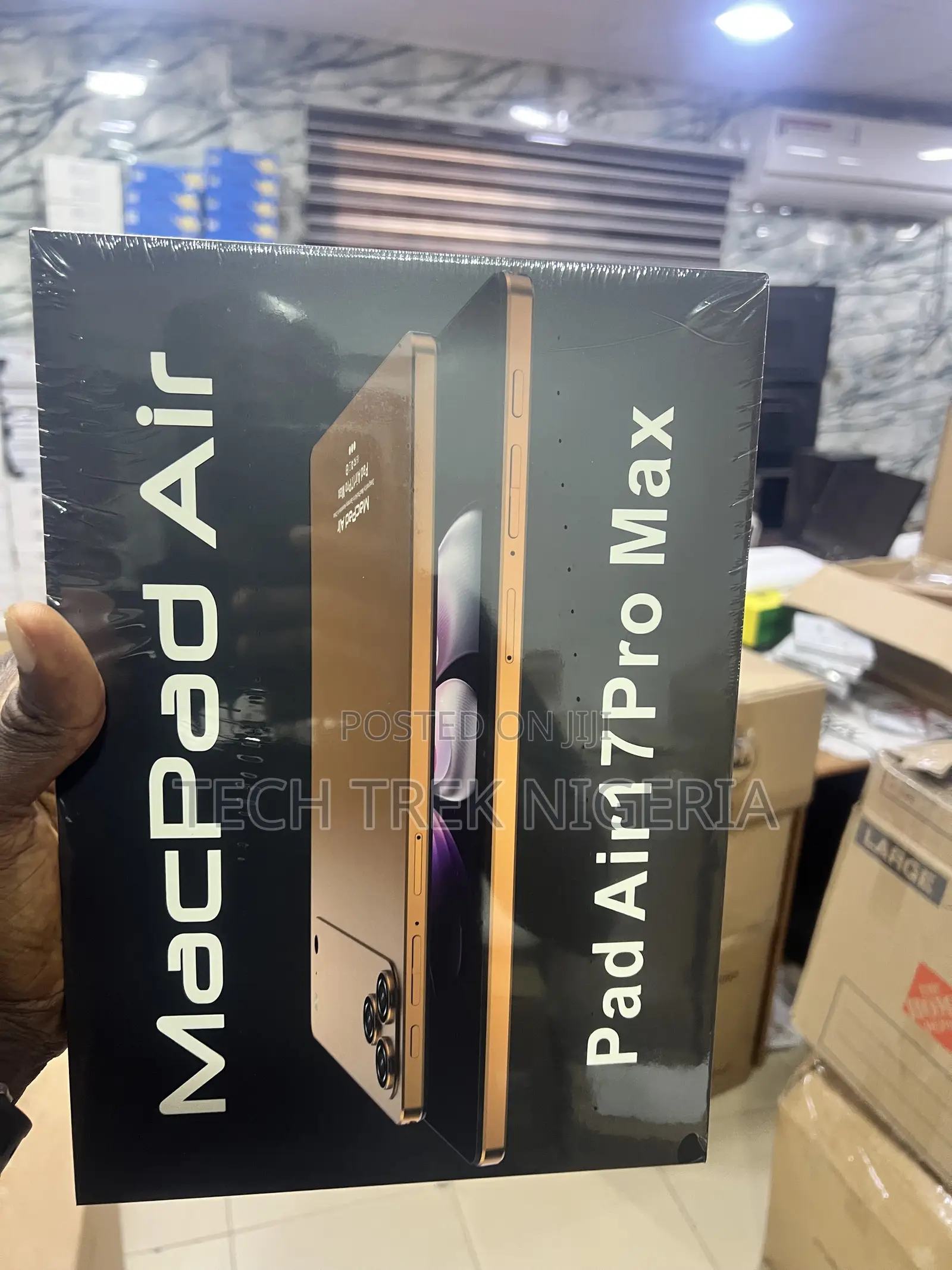 New MacPad Air 17 Pro Max 1 TB Black