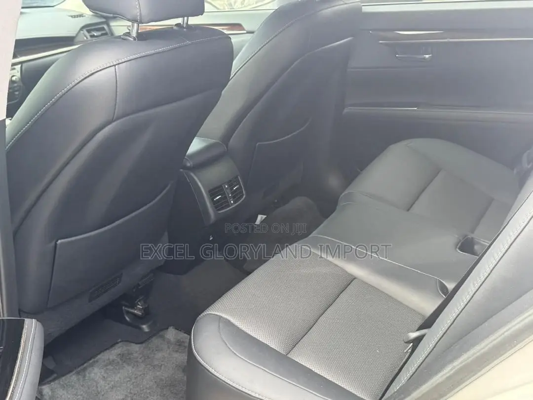 Lexus ES 350 FWD 2017 Silver