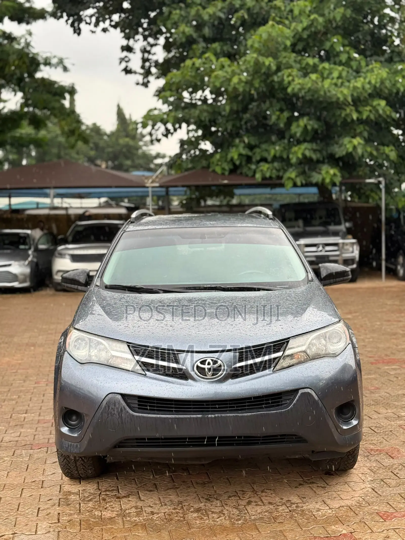 Toyota RAV4 LE 4dr SUV AWD (2.5L 4cyl 6A) 2014 Gray