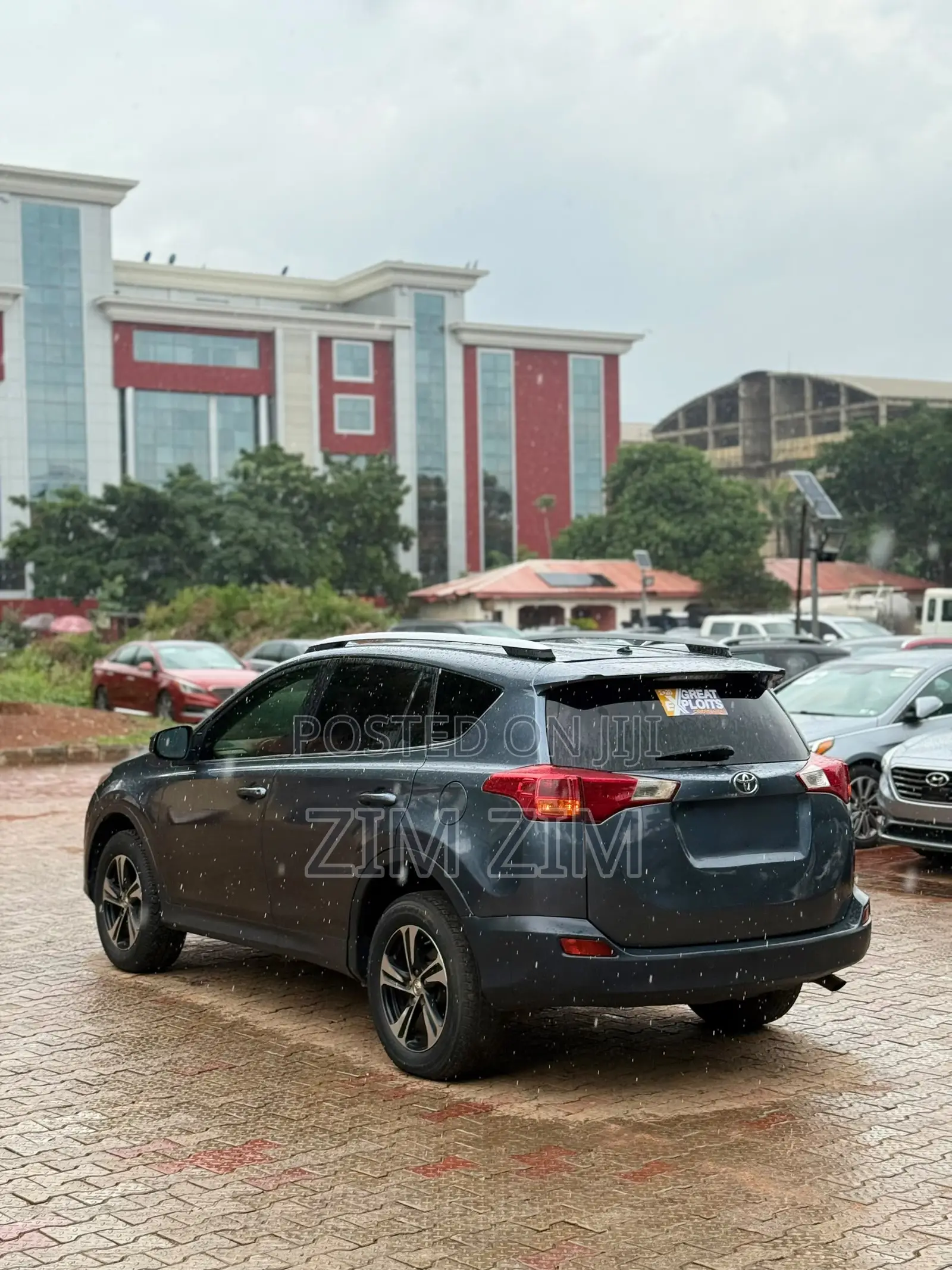 Toyota RAV4 LE 4dr SUV AWD (2.5L 4cyl 6A) 2014 Gray