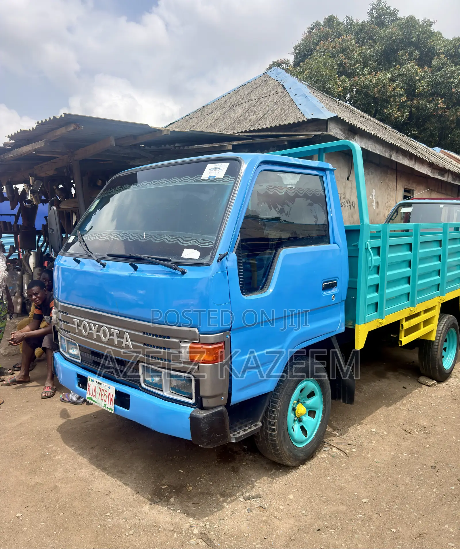Toyota Dyna 150 Old Model Petrol Engine 2.4 Liter