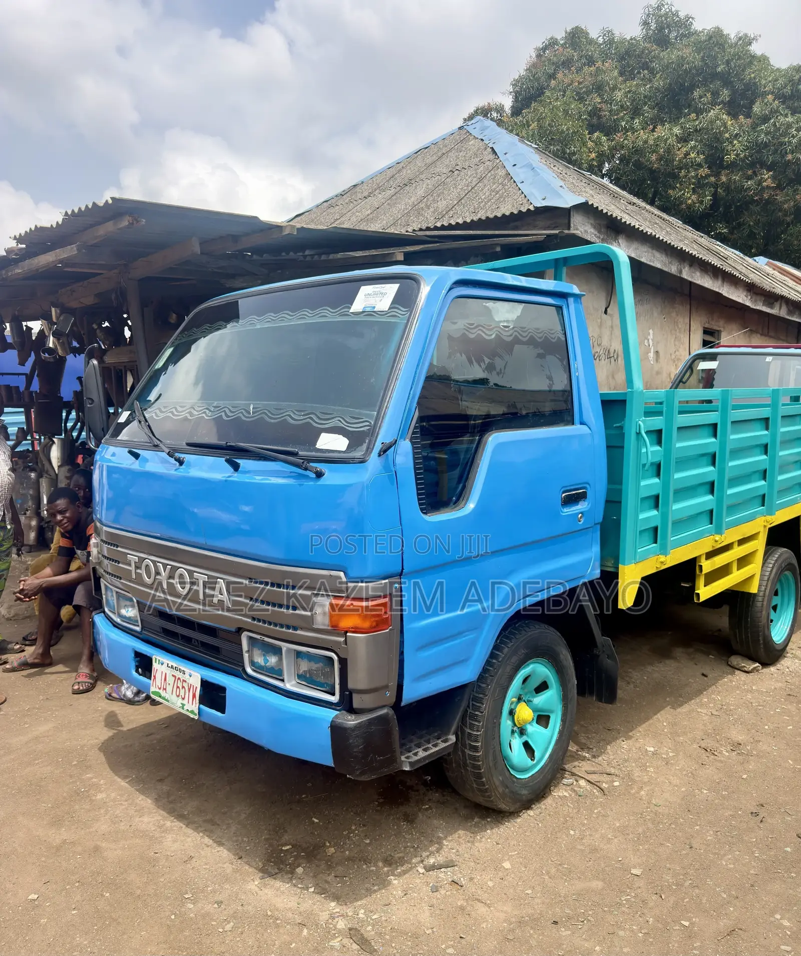 Toyota Dyna 150 Old Model Petrol Engine 2.4 Liter