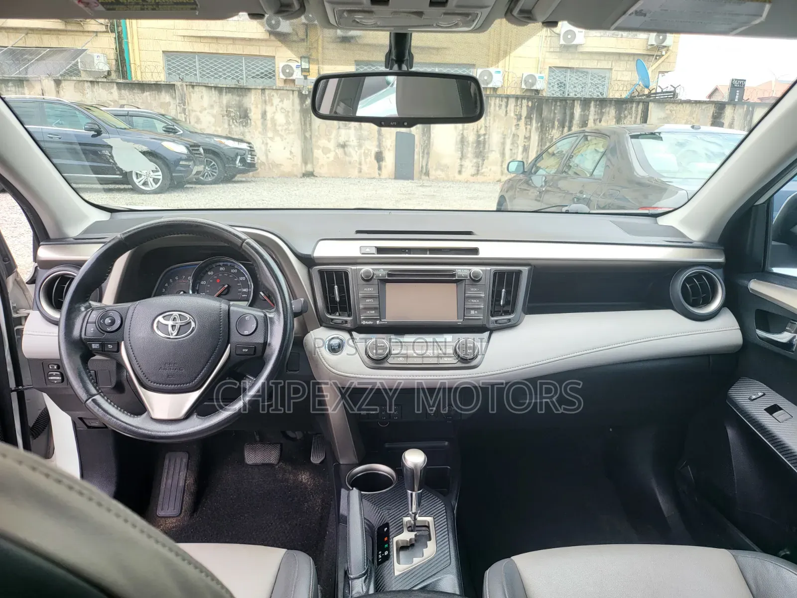 Toyota RAV4 2014 White