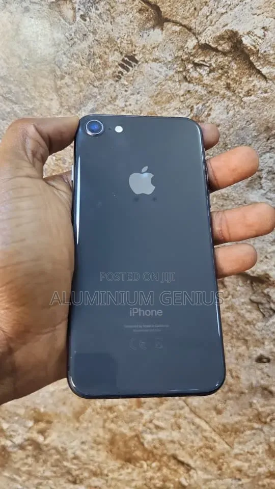 Apple iPhone 8 64 GB Black